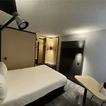 Ibis Est Pontlieue Le Mans