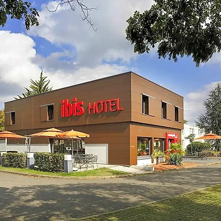 Ibis Est Pontlieue Hotel 3*