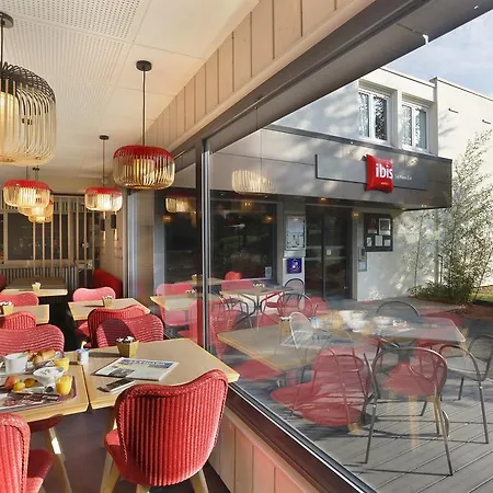 Ibis Est Pontlieue 3*