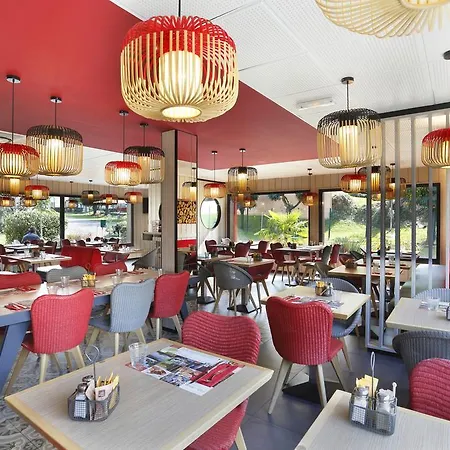 Ibis Est Pontlieue Hotel