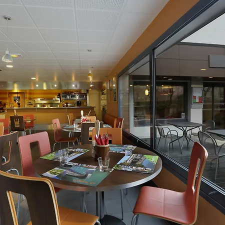 Ibis Est Pontlieue