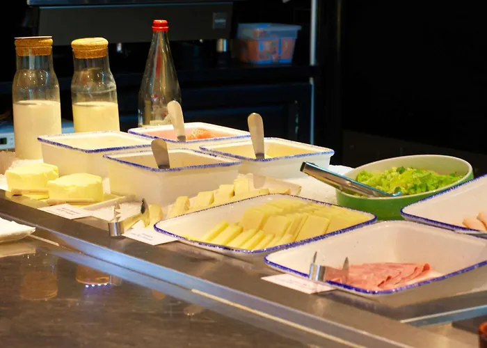 Ibis Est Pontlieue Szálloda