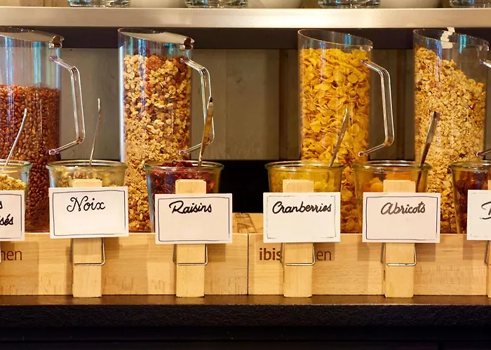 Ibis Est Pontlieue Hotel 3*