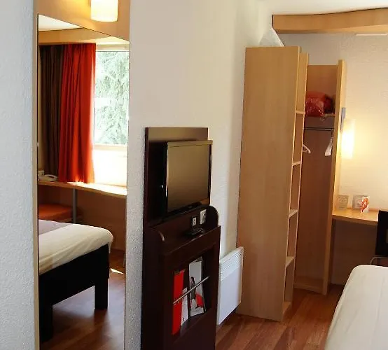 Ibis Est Pontlieue מלון לה מאנש