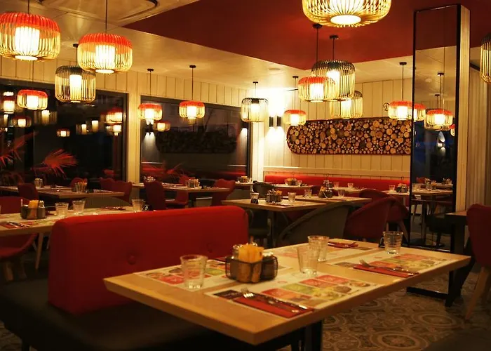 Ibis Est Pontlieue 3*