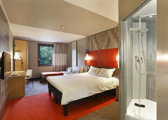 Ibis Est Pontlieue Le Mans